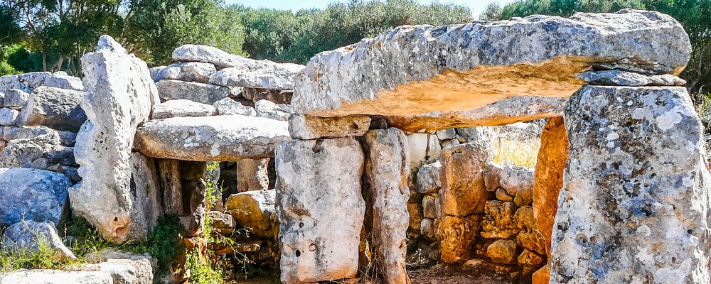 Visita arqueológica por Menorca​