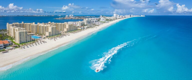 The Best Beaches of Cancún
