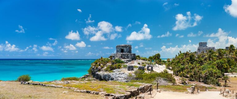 Discover the ruins of Tulum
