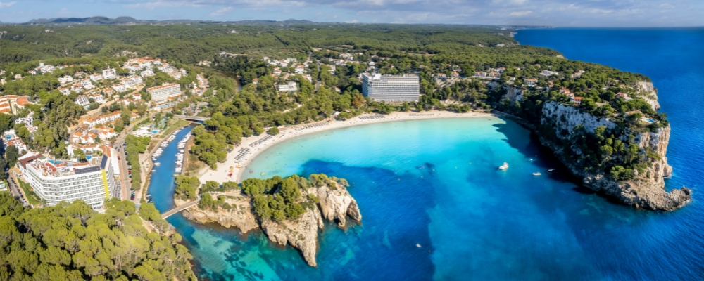 Guía de las mejores playas y calas de Menorca