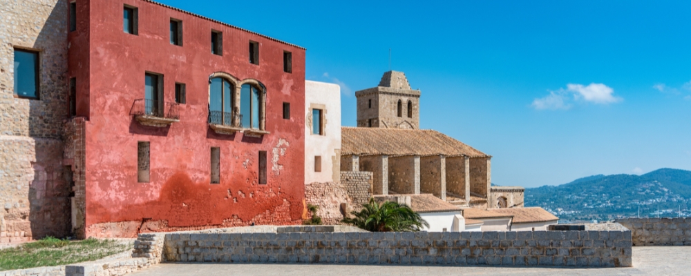 Guía para conocer Dalt Vila