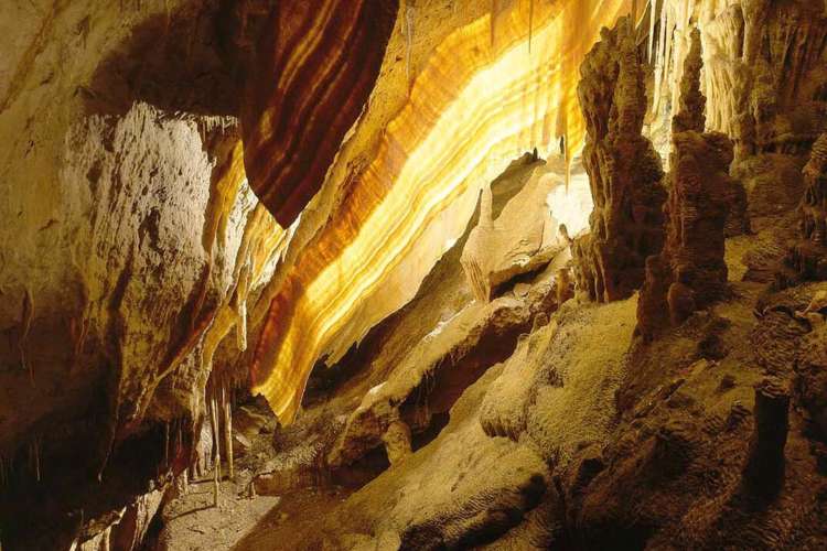 Innenraum-Drach-Höhlen-Mallorca
