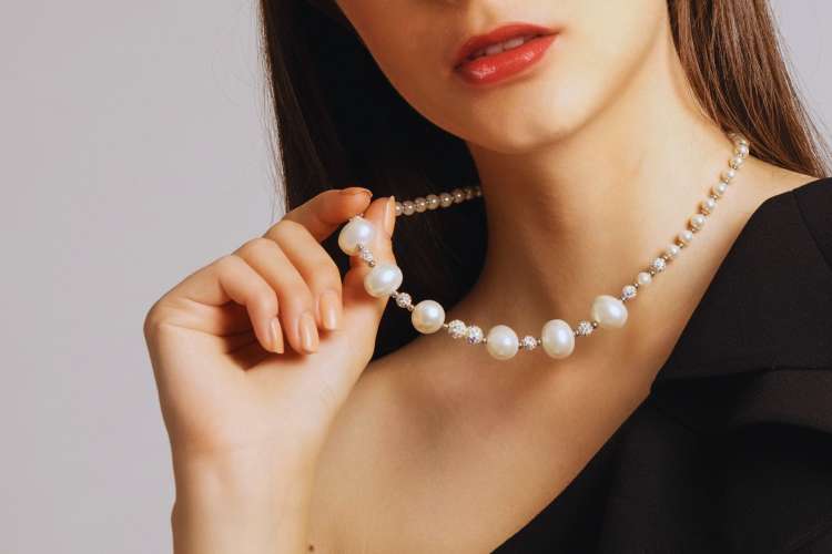 Majorca-pearl-necklace