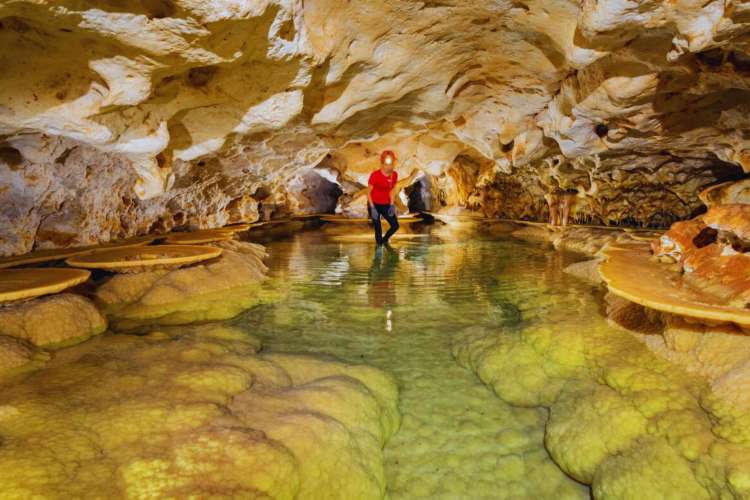 Die-Höhlen-von-Colomé-Mallorca