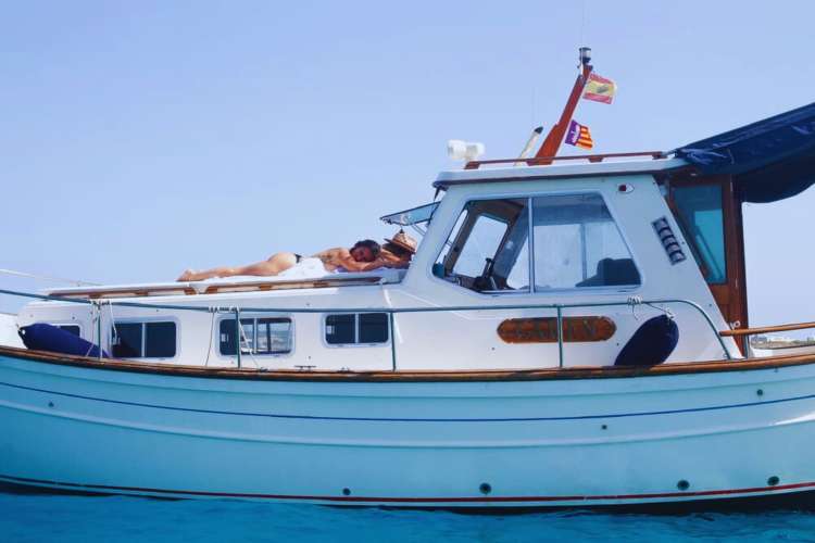 Llaut-a-Mallorcan-boat
