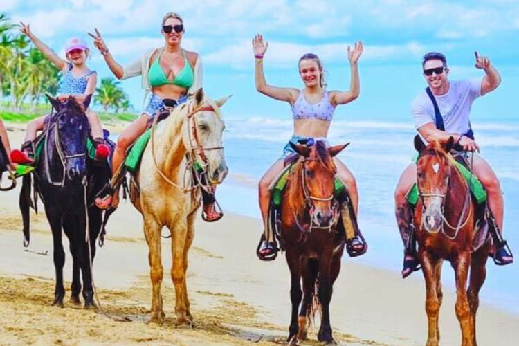Punta-Cana-Horseback-Riding-Group
