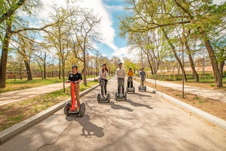Highlights-of-Madrid-by-segway