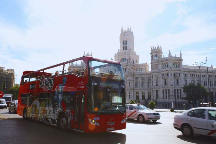 Doppelstock-Touristenbus-Madrid