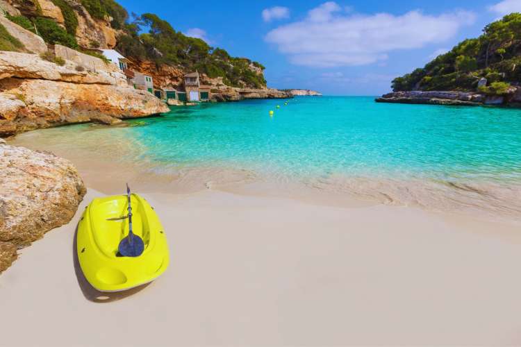 Beach-tour-with-paddle-surf-Mallorca