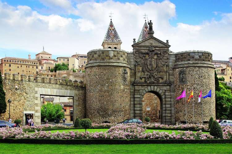 Puerta-de-bisagra-Toledo