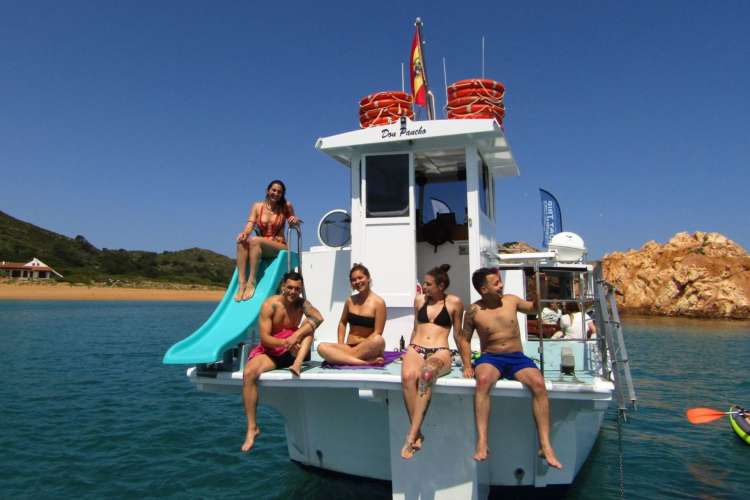Friends-by-boat-Menorca