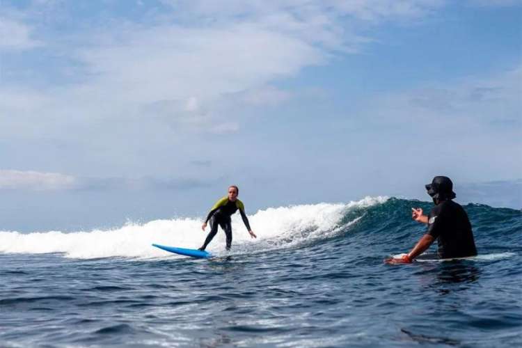 Surfing-in-the-waters-of-Tenerife