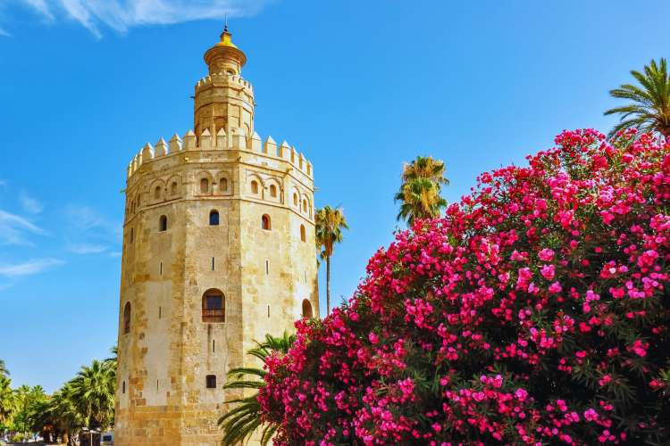 Golden-Tower-in-Seville