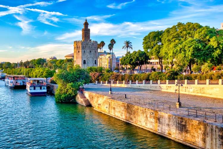 Guadalquivir-River-and-the-Tower-of-Gold