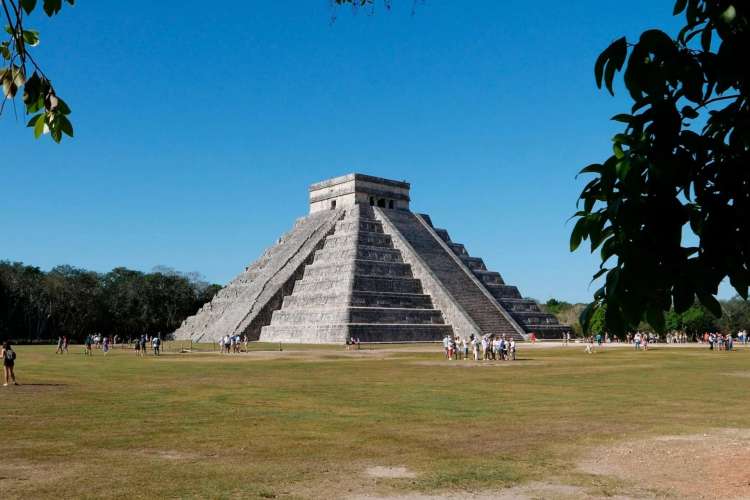 The-Pyramid-of-the-Chichen-Itza-Archaeological-Site