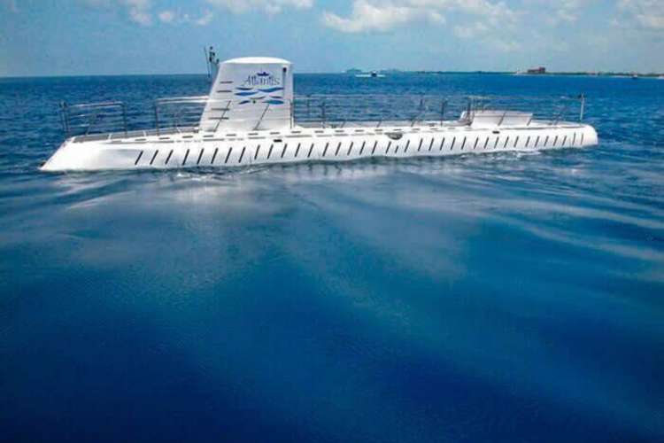 Tour-en-submarino-isla-de-Cozumel