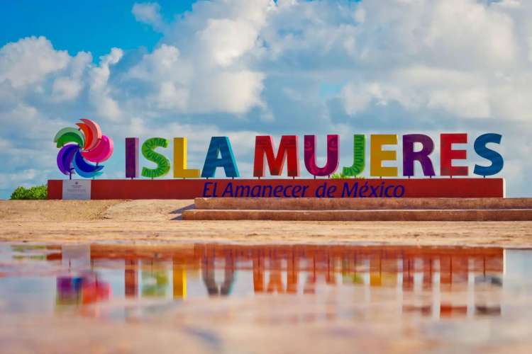 Isla-Mujeres-Letters