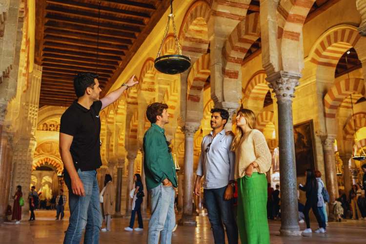 Interior-de-la-Mezquita-Catedral-de-Córdoba