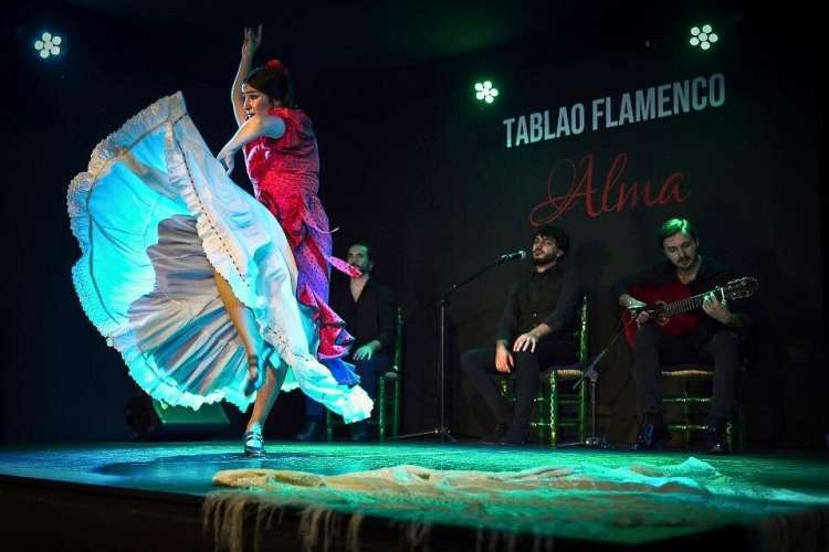tablao-flamenco-alma03
