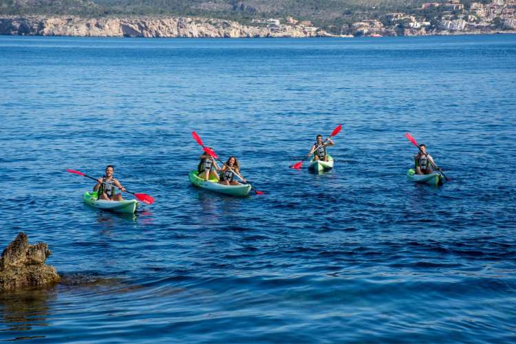 Kayaks-doubles-coast-southwest-Mallorca