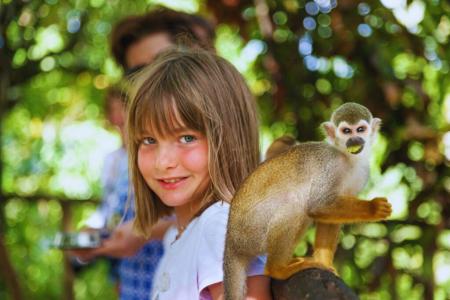 Excursión-a-monkeyland-Punta-Cana