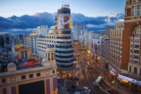 Tour-through-the-Madrid-of-cinemas-and-series