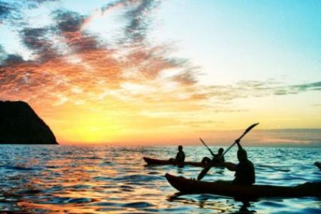 Sunset-kayaking-Menorca