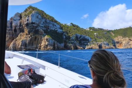 Excursion-by-boat-and-anchoring-in-the-capes-of-the-Costa-Blanca