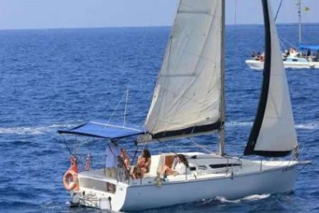 Luxury-experience-on-the-sailing-vessel-"Galatea"